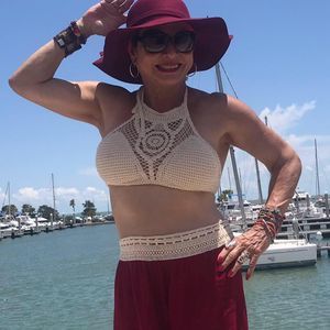 Meet your Posher, Maria